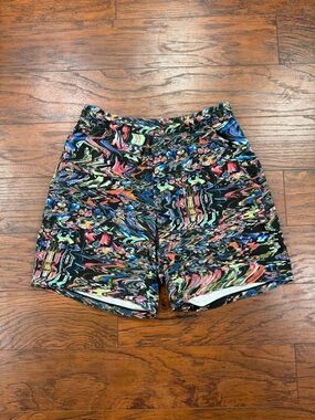 Lululemon 7” Linerless Pace Breaker shorts